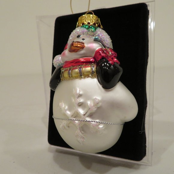 Christmas Glass Ornament Penguin Handcrafted by Unique Treasure Box Keepsake - Picture 4 of 5